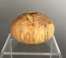 Maple hollow form with round botton